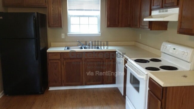 Photo - 101 Autumn Leaf