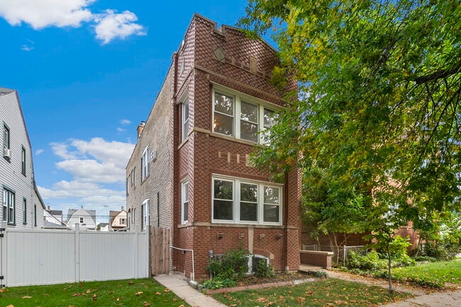 Building Photo - 4704 W Patterson Ave Unit 2 Rental