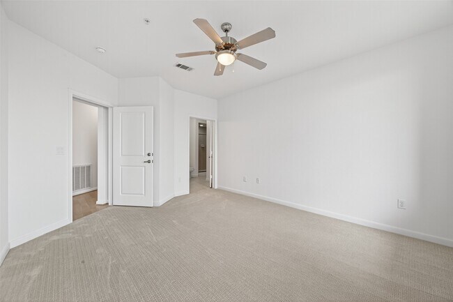 505 Jackson Hill St Unit 404