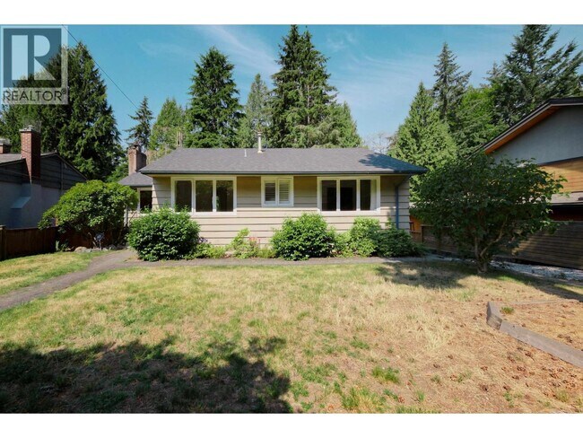 Photo - 3775 Emerald Dr