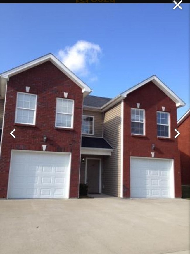 Photo - 120 Emory Ct