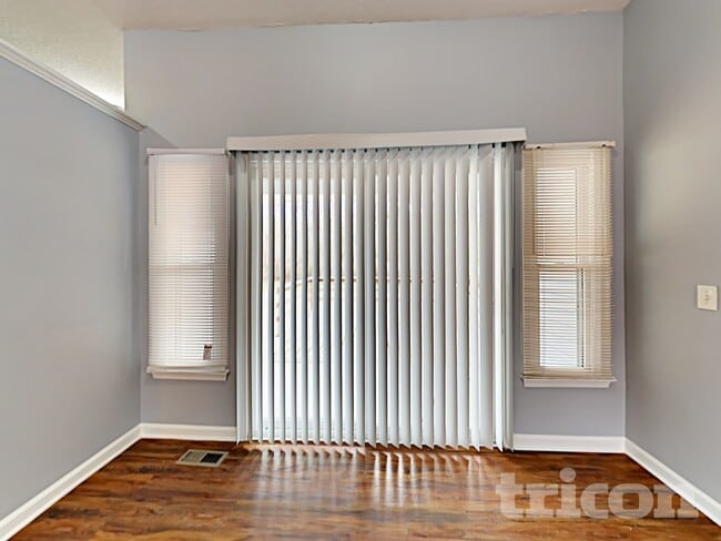 Photo - 709 Quail Hills Dr
