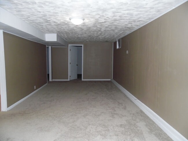 Photo - 7001 Windsor Blvd