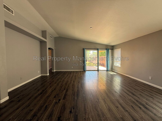 Photo - 6246 W Blackhawk Dr