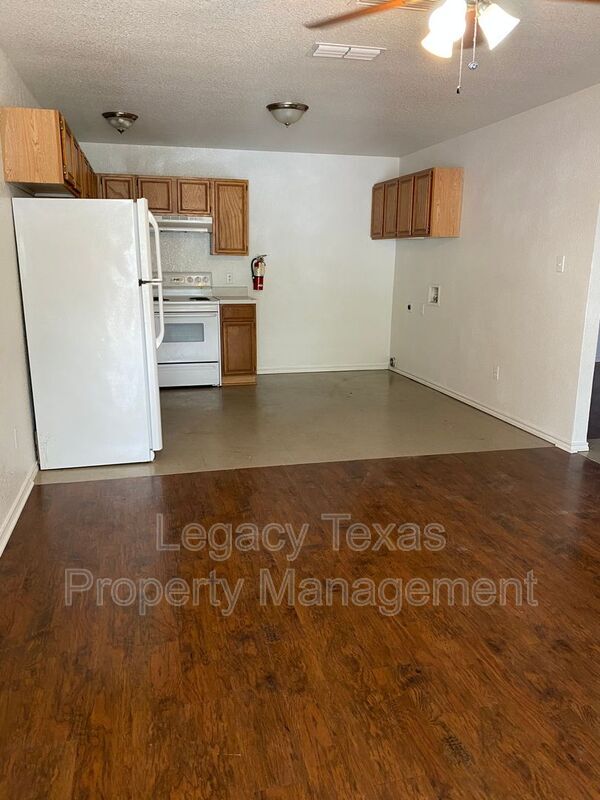 Photo - 404 N Anglin St Condo Unit B
