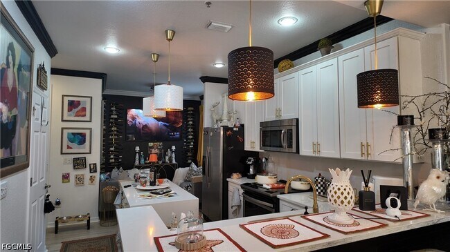 8760 Melosia St