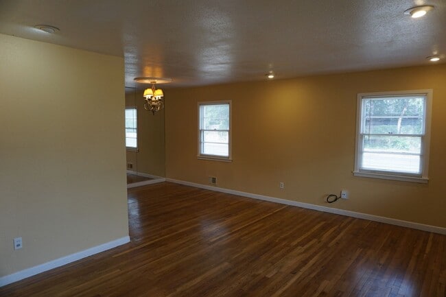 Photo - 2319 32nd St Unit 2319 32nd Front