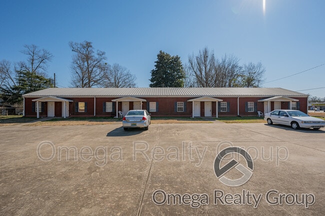 Building Photo - 316 Percy St