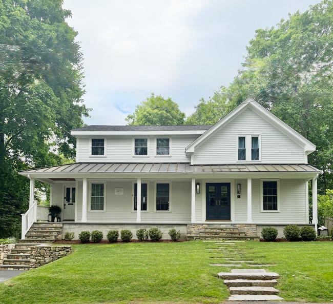 Exterior - 41 Howe St House