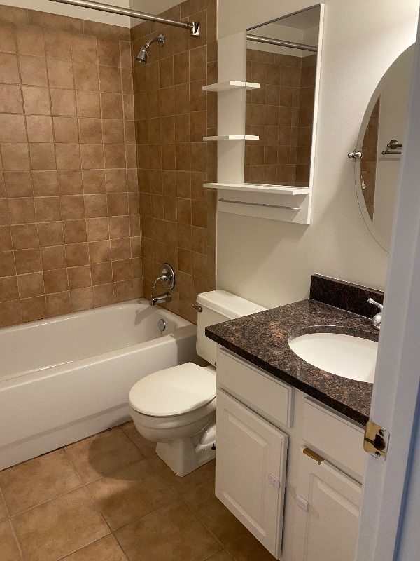 Photo - 5205 Cannes Ct