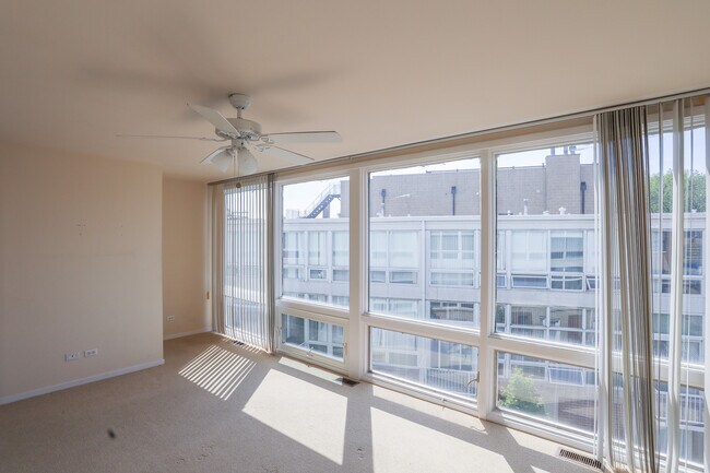 Photo - 1151 W Eddy St