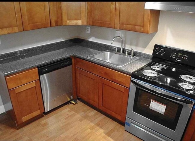 Photo - 217 James Ct