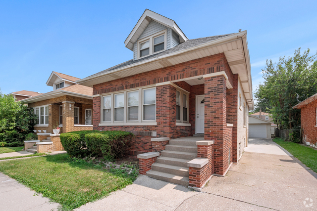 Building Photo - 8137 S Oglesby Ave Rental