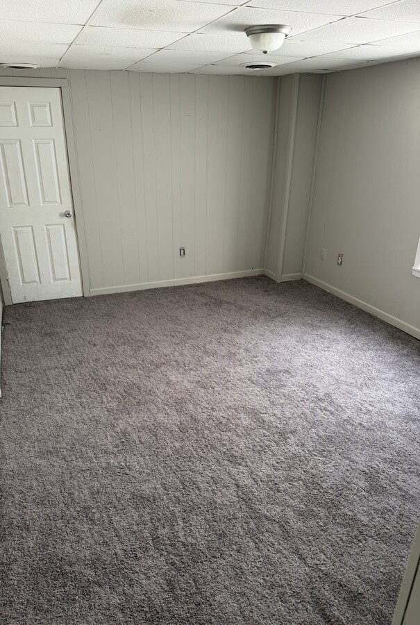 Photo - 319 W Water St