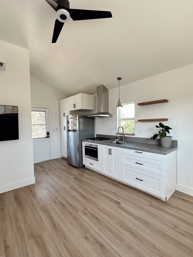 Photo - 1500 N Johnson Rd Unit A