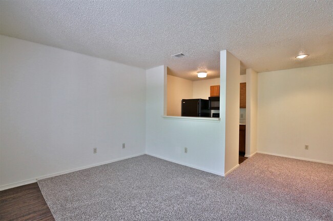 Photo - Newport Village