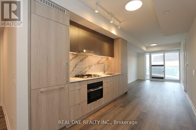 Photo - 771 Yonge St Unit 1006