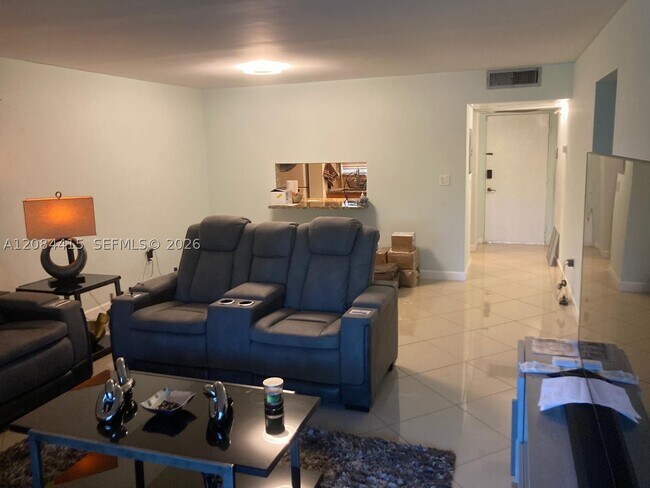 Photo - 890 SW 9th St Cir Unit 202
