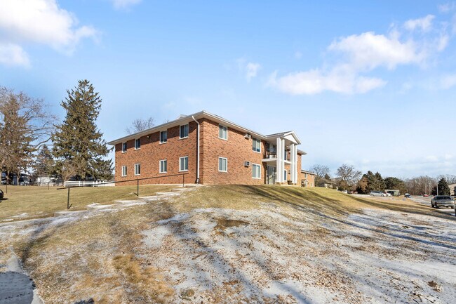 Photo - Hillcrest Apartments