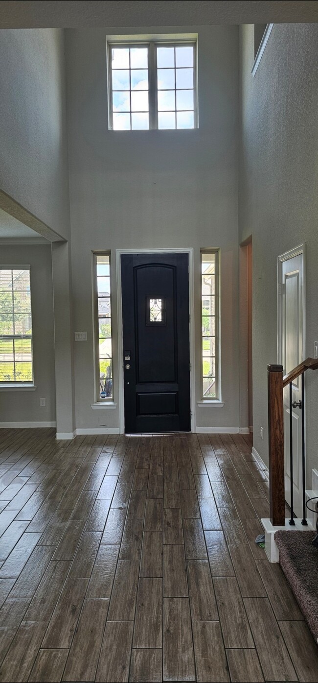 Photo - 2907 Velda May Dr