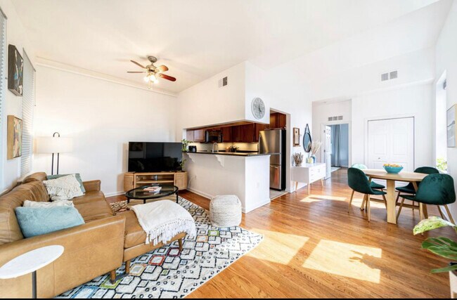 Photo - 187 WAYNE St Unidad 415C