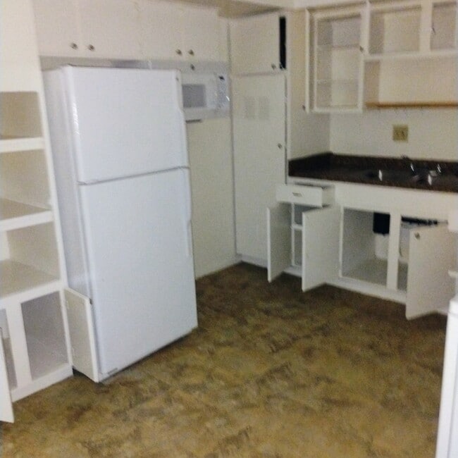 Building Photo - 215 W Grace St Unit #B