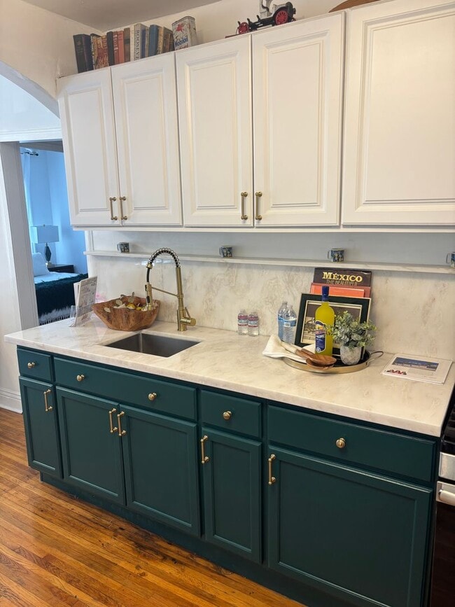 Photo - 4865 Unit 4867