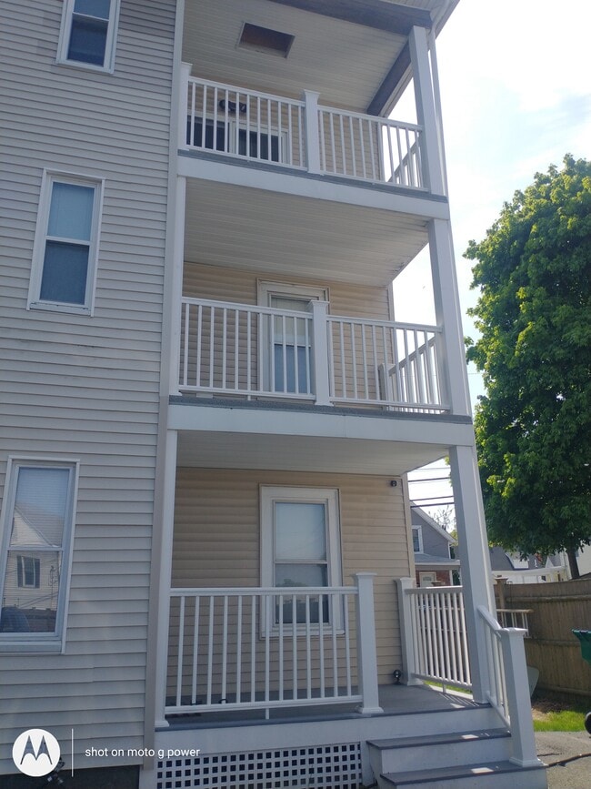 Photo - 85 Lynnfield St Unit 2
