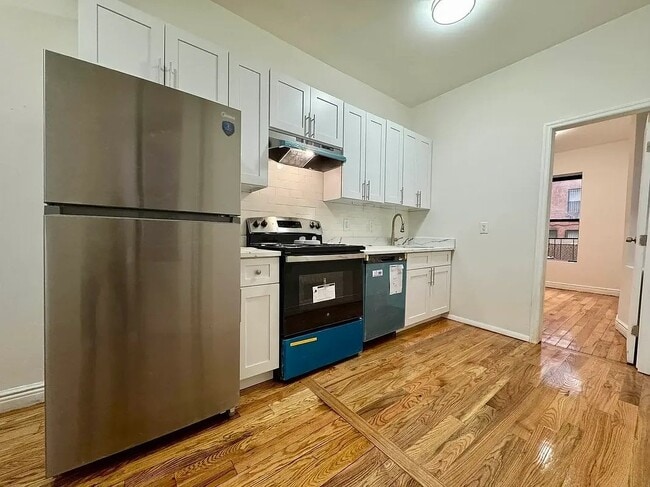 Photo - 132 W 129th St Unidad 1