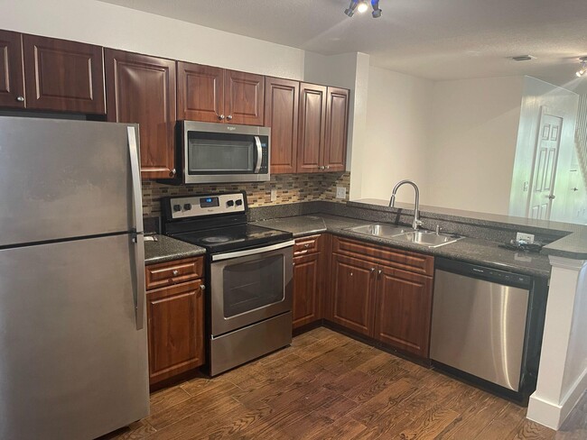 Photo - 4189 Crystal Lake Dr Townhome
