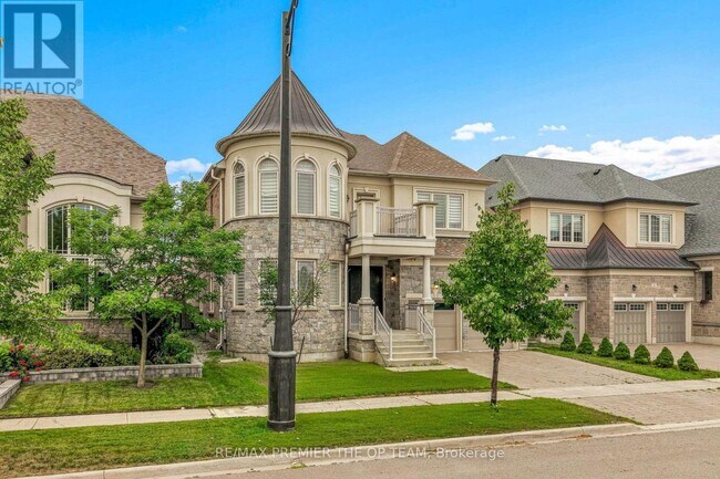 Photo - 60 Chesney Cres