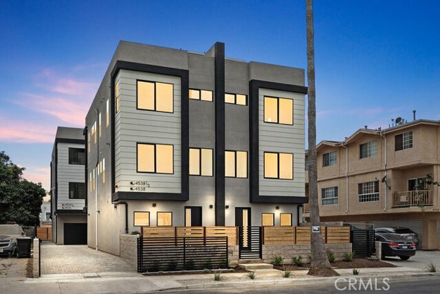 Photo - 4538 W 18th St Townhome