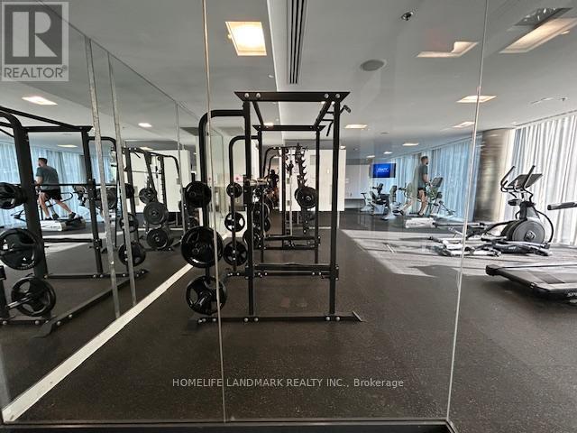 Photo - 28 Ted Rogers Way Unité 703