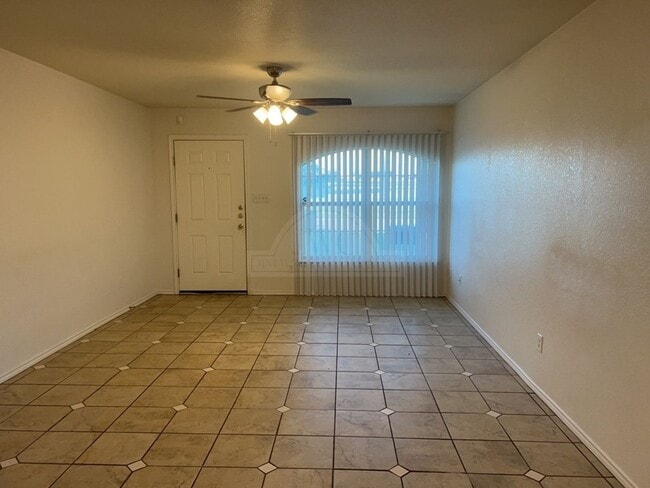 Photo - 3901 Edgefield St