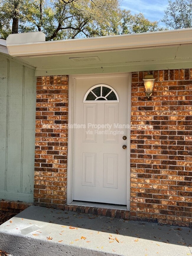 Photo - 6933 Javid Rd