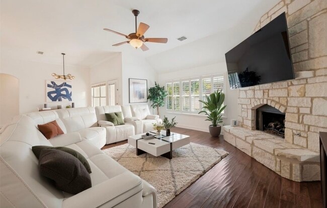 Photo - 7428 Boulder Creek Dr