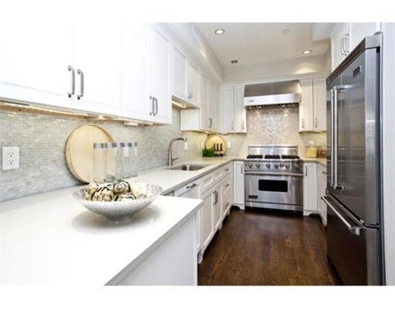 Building Photo - 410 Boylston St Unit 3 Rental