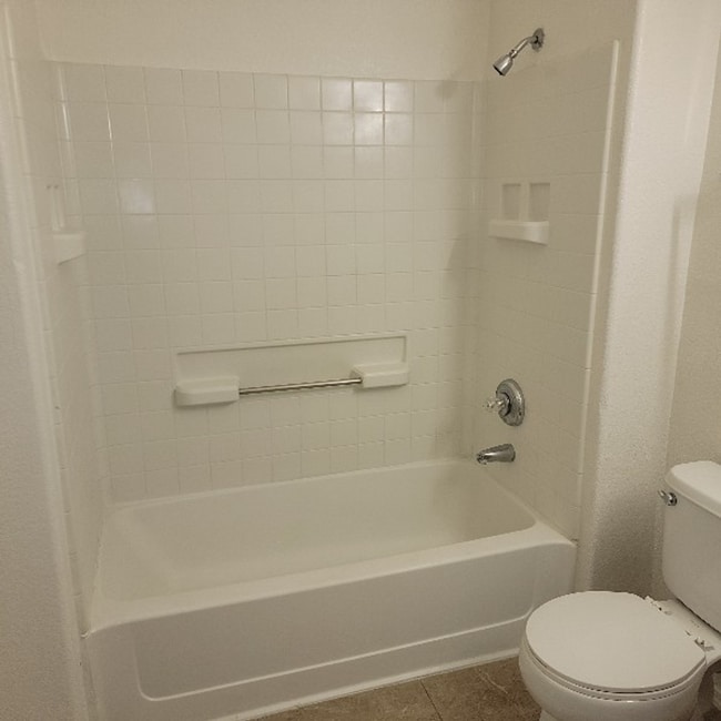 Photo - Cozy 2 Bedroom Condo in Northwest