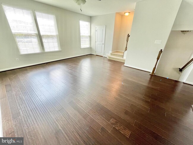 Photo - 7719 Milton Cir Townhome