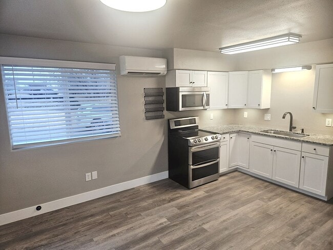 Photo - Newly Remodeled in Downtown Nampa