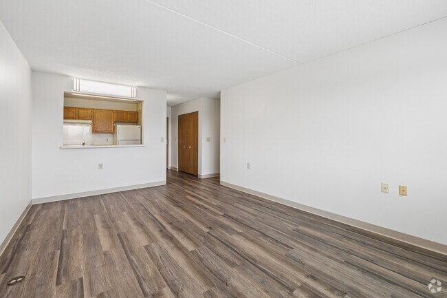 2BR, 1BA - 782SF - Living Room and Kitchen