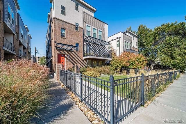 Photo - 1329 Jackson St