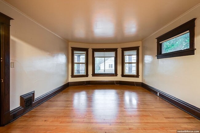 Photo - 111 W Parkway Ave Unit 111A