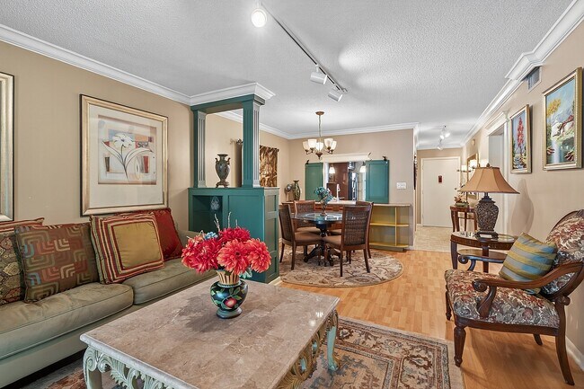 Building Photo - 2302 Sunrise Blvd Unit 208 Rental