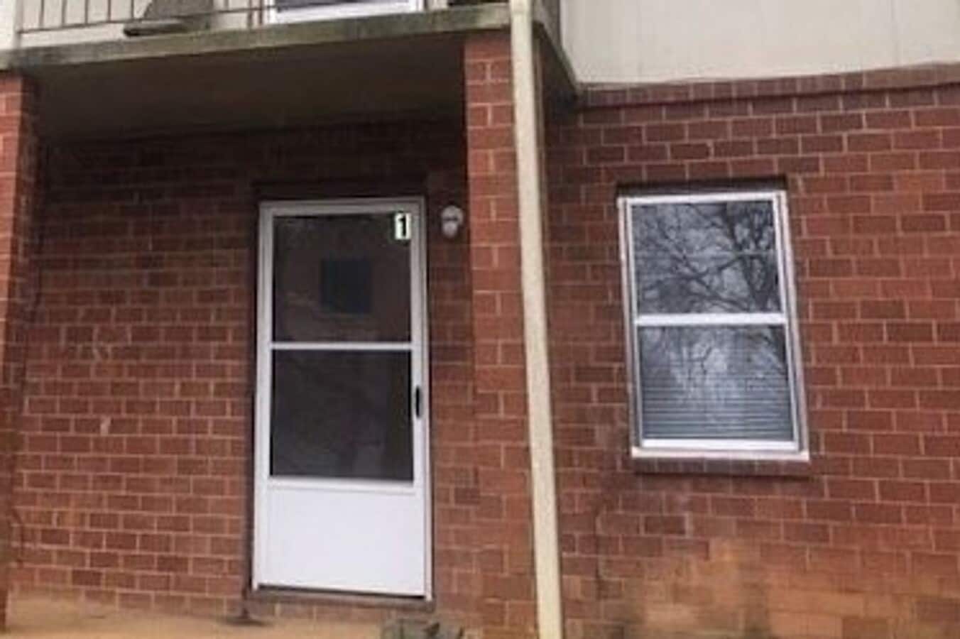 Photo - 1454 Abbott St Unit Apt 1