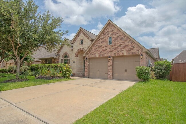 Photo - 2019 Sunset Springs Dr