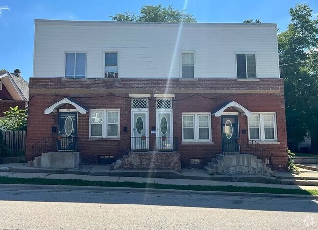 Building Photo - 108 S Chicago Ave Unit 108 Rental