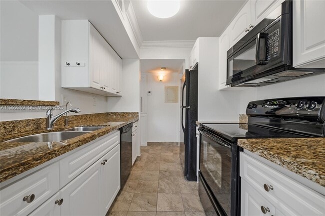Photo - 10560 SW 156th Pl Unit 205