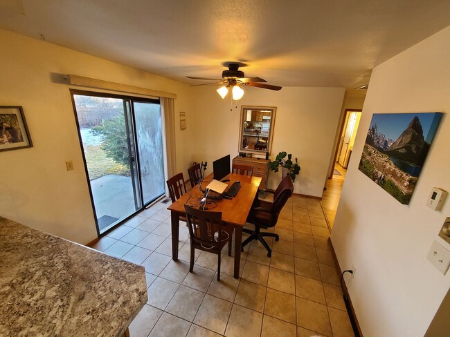 Photo - Garland (2705 & 2707) Unit 2705