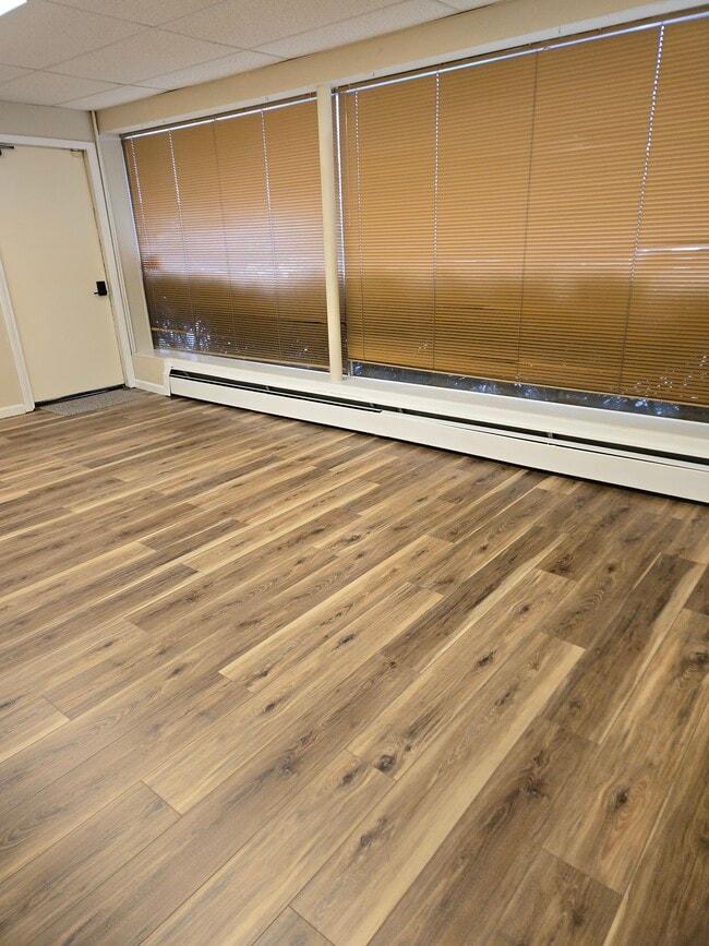 Photo - 639 Pawling Ave